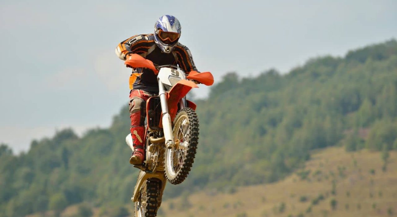 équipement de motocross